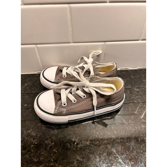 Converse Chuck Taylor All Star Kids Low-Top Sneakers Shoes Gray White Size 8 - Picture 6 of 11